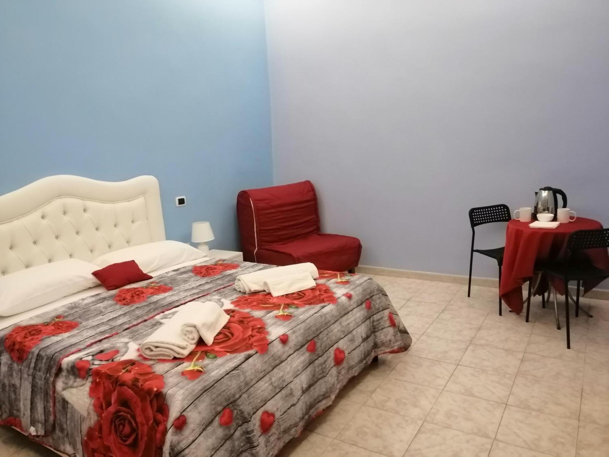 Francesco Home Наполи Екстериор снимка